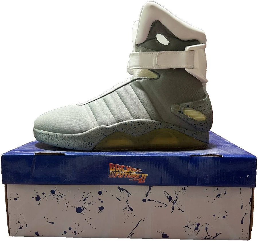 Universal Studios Back To The Future Air Mag Promo Mens Sz 11