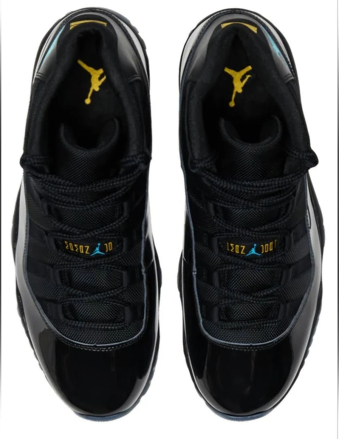 Jordan Retro Gamma Black-Blue | Color: Black/Blue | Size: 13 | Edericia's Closet