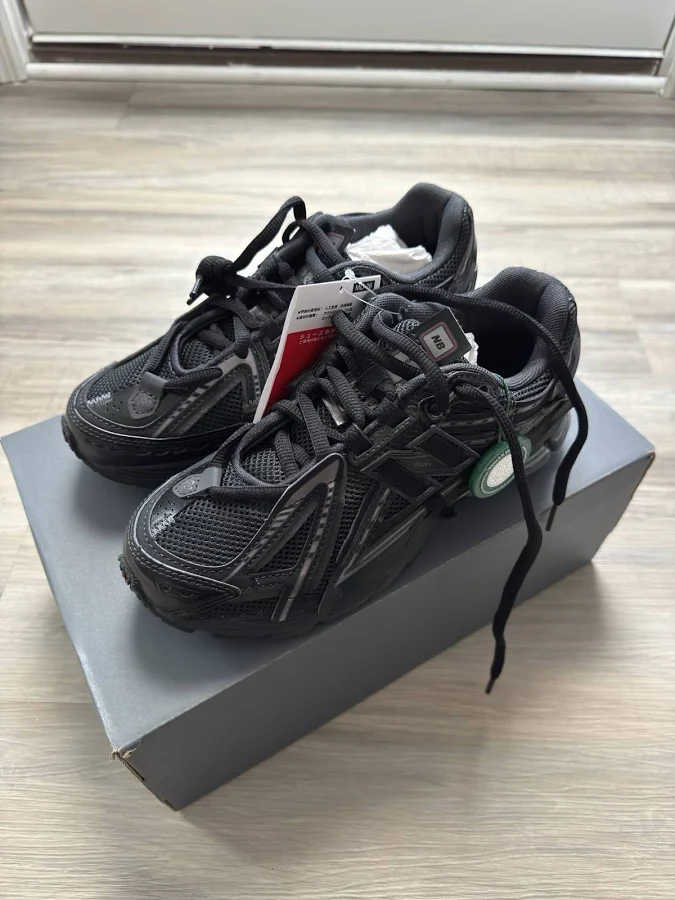 Balance 1906a Black