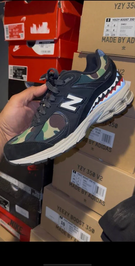 New Balance 2002R x Bape - 8M