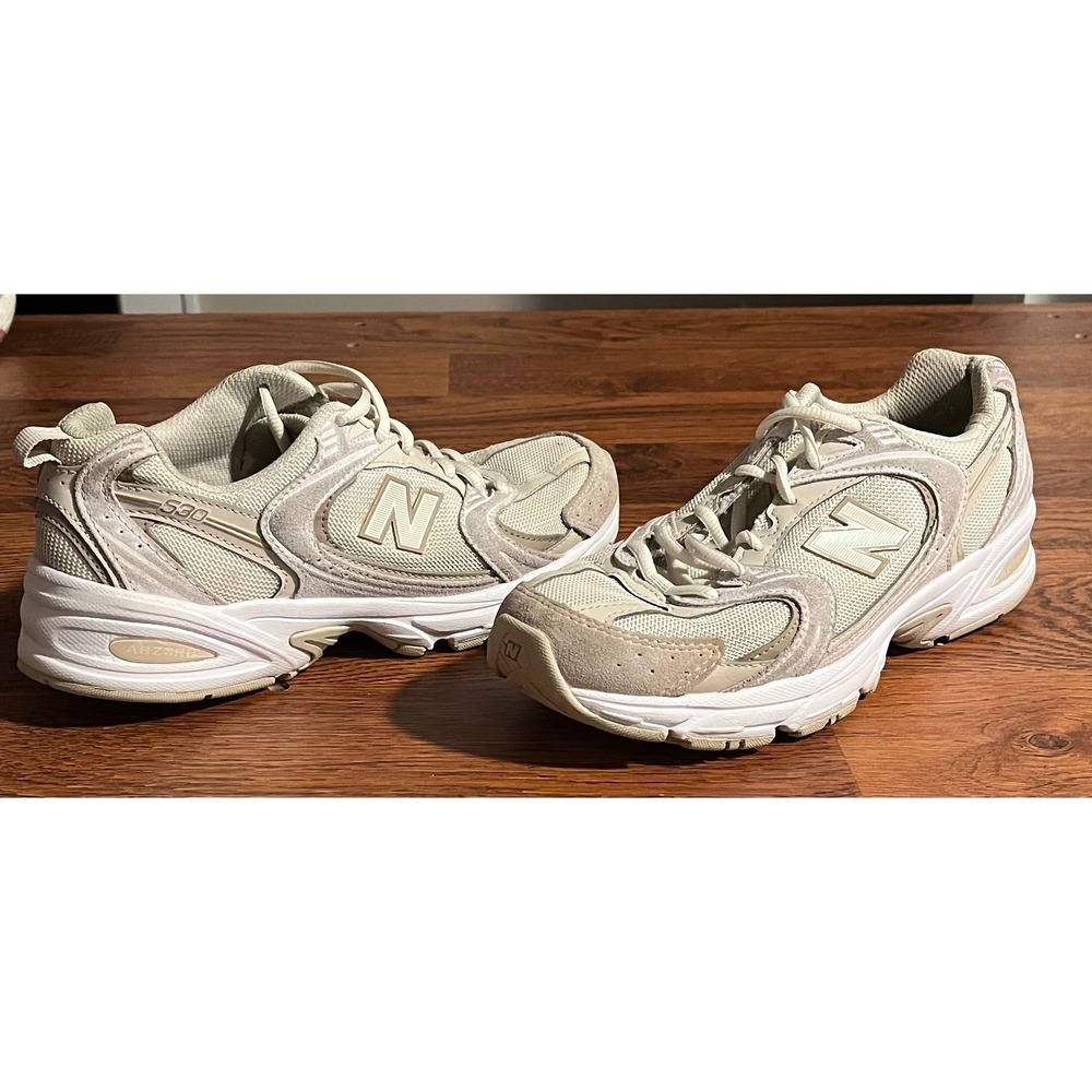 New Balance 530 Beige Off White Retro Running Shoes Mens 6.5 Womens 8