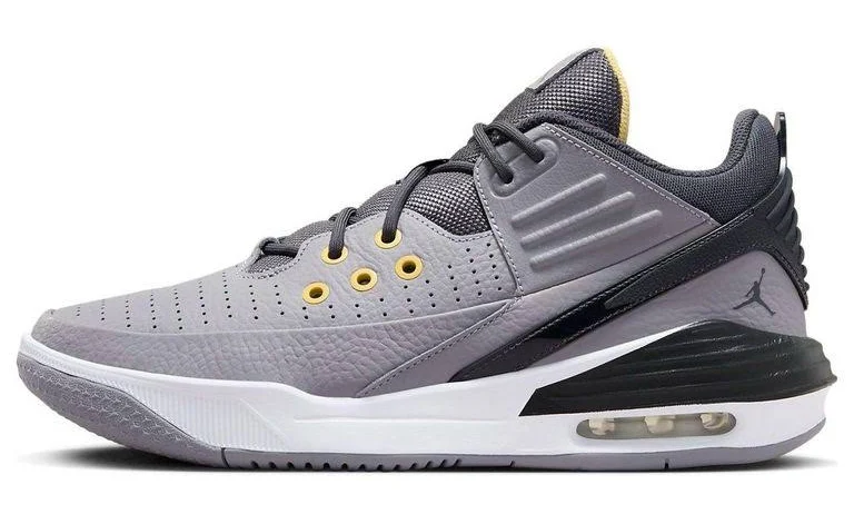 Nike Men's Jordan Max Aura 5 Shoes - Blue - Low-top sneakers - 8