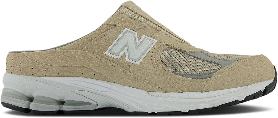 New Balance Men's 2002R Mule Low-top Sneakers