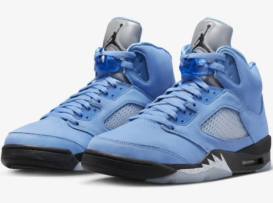 Air Jordan 5 Retro OG "UNC" 9.5