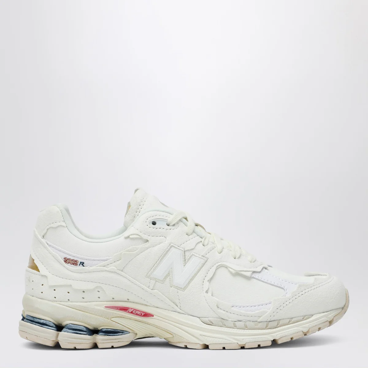 Sneakers 2002R Protection Pack white