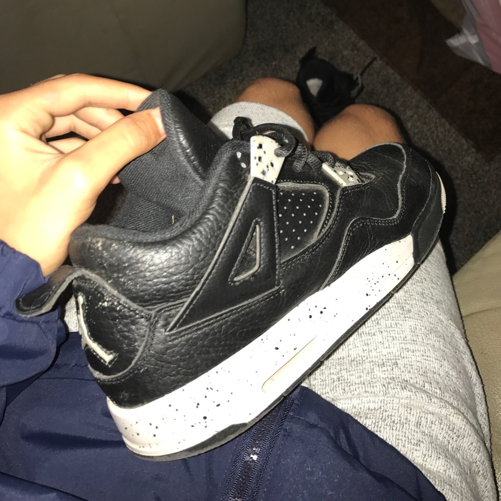retro oreo 4s 8/10 condition