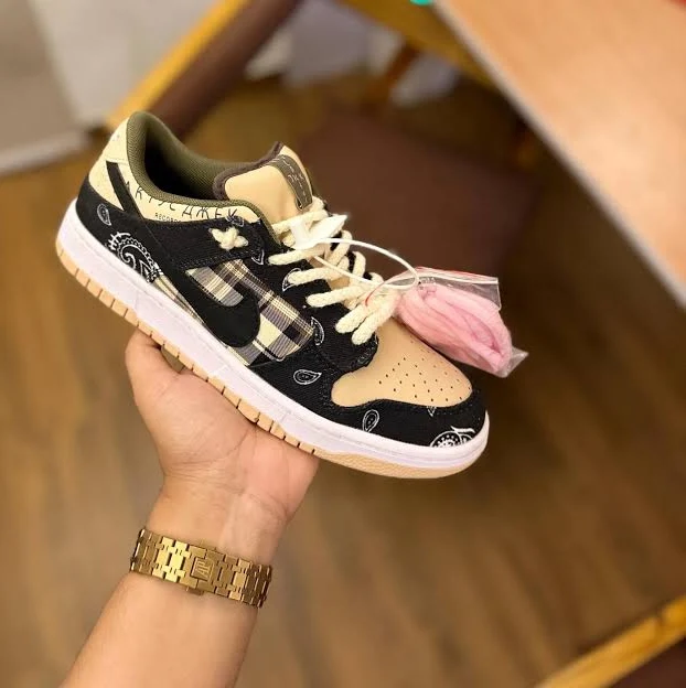 Travis Scott Replica Dunks For Sale Travis Scott Nike SB *R Mercari