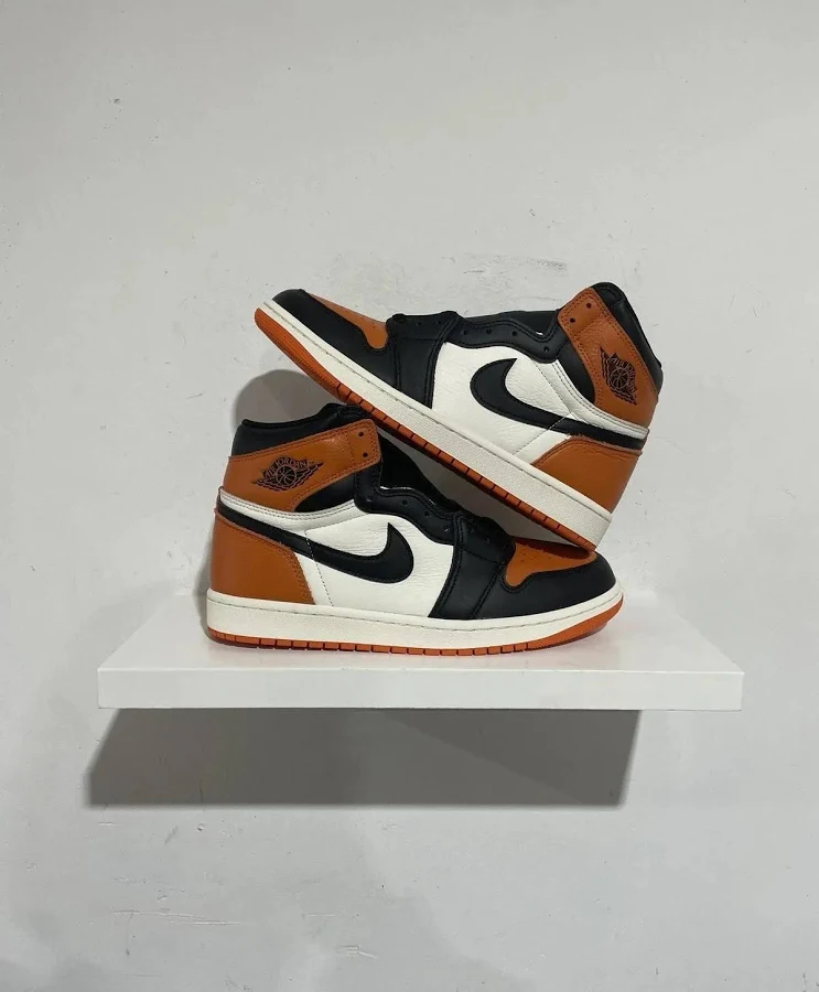 JORDAN 1 RETRO HIGH SHATTERED BACKBOARD 2025 SIZE 10 NEW - new - Jordan1