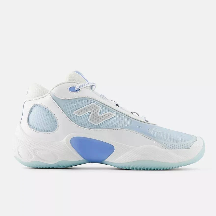 New Balance | Fresh Foam Bb V3 | Unisex | Size: M6 / W7.5 | Color: White With Electric Sky