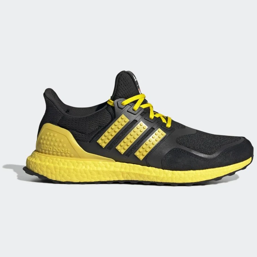 Men's adidas Ultraboost DNA x Lego