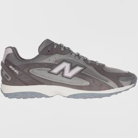 New Balance 204L Sneakers in Green W 8.5/M 7 at Urban Outfitters