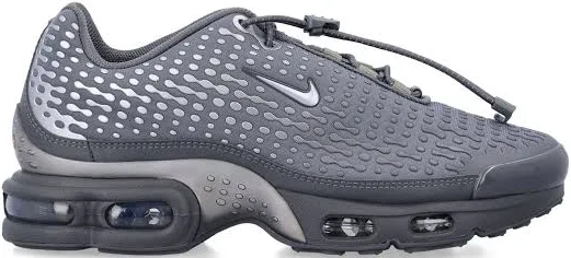 NIKE AIR MAX PLUS VII SNEAKERS - GREY, SMOKE GREY / 12