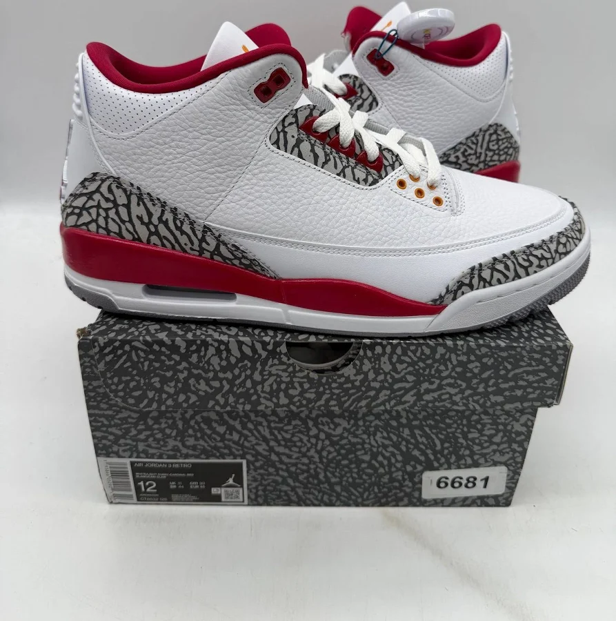 Jordan 3 Cardinal Red Size 12 (DS) #6681