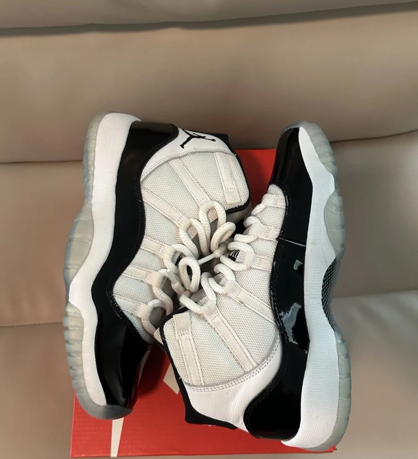 Air Jordan 11 Retro - Concord 2018