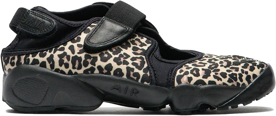Nike Air Rift - Black / Hemp - 6W