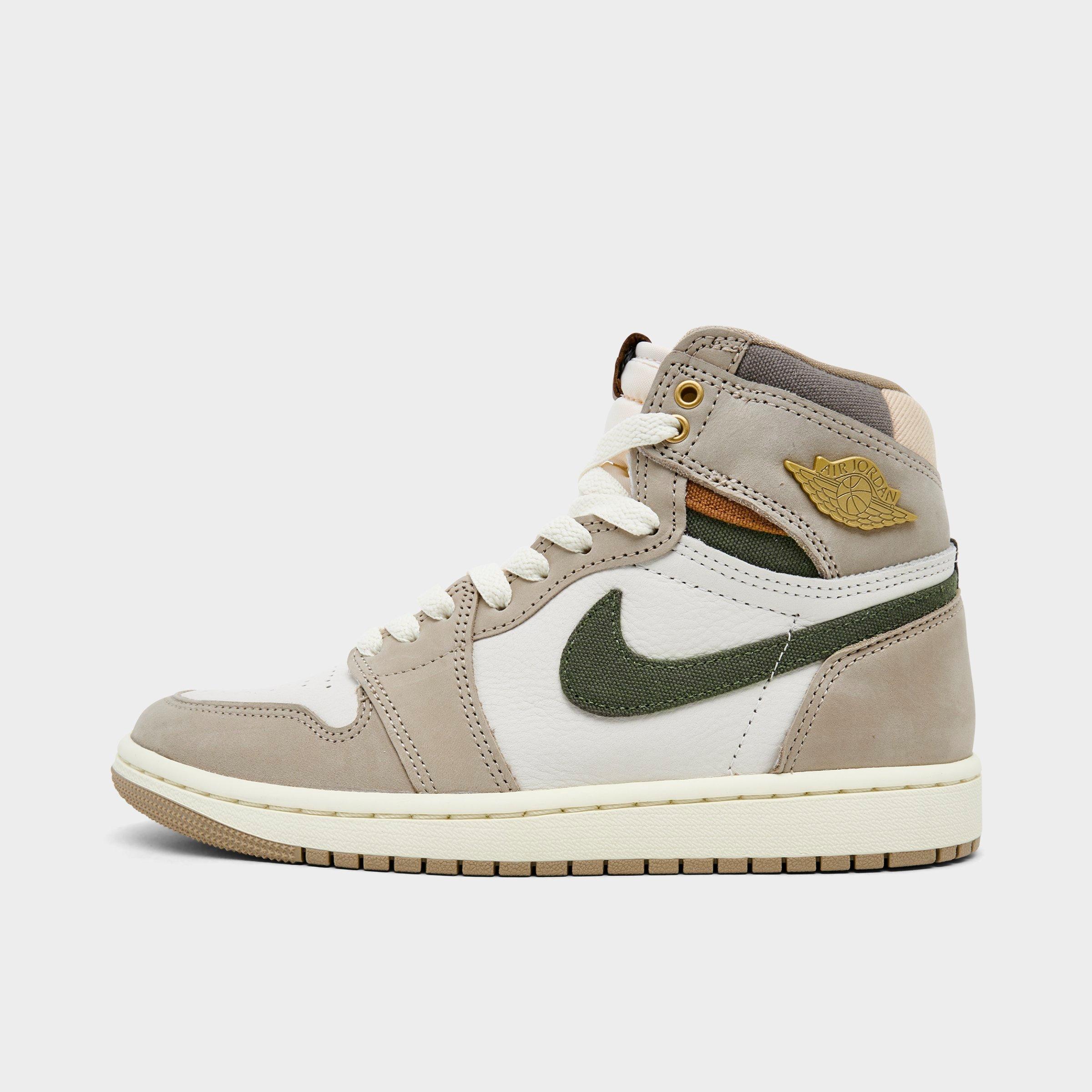 Women's Air Jordan Retro 1 High OG Casual Shoes