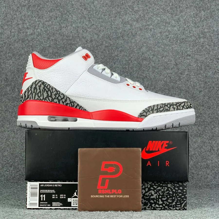 Air Jordan 3 Retro 'Fire Red' 2022, EUR 42 • US 8.5 • UK 7.5 • 27 CM