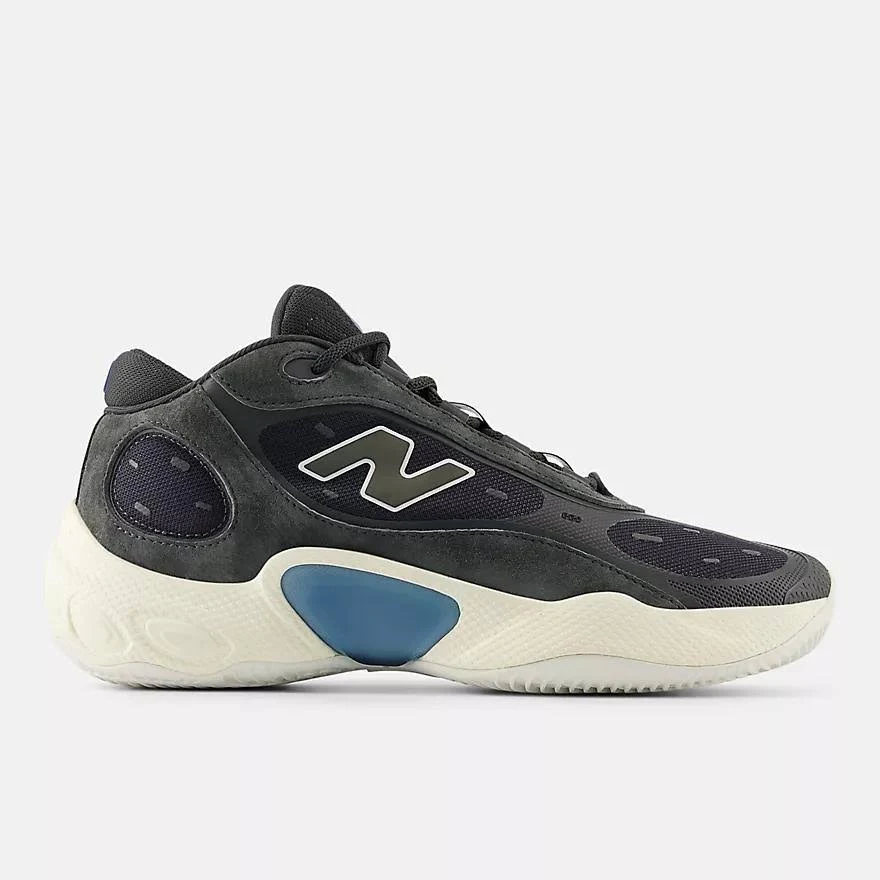 New Balance | Fresh Foam Bb V3 | Unisex | Size: M16 / W17.5 | Color: Black With Angora