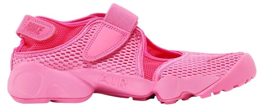 Nike Women's Air Rift Breathe Low-top Sneakers