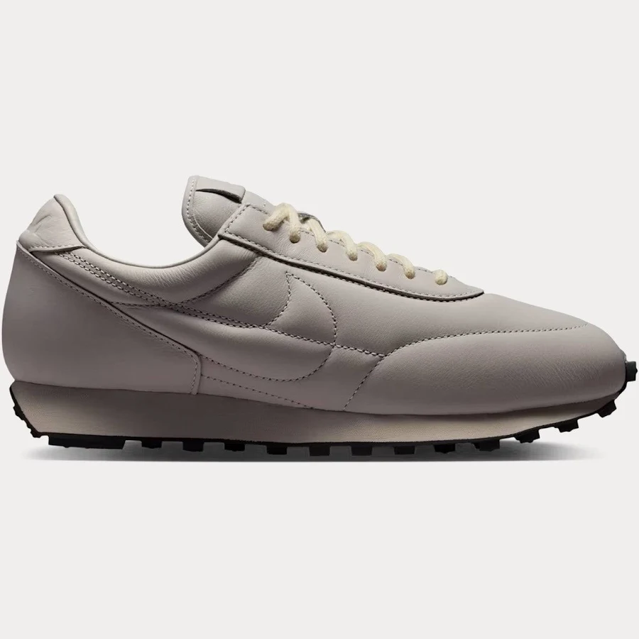 Nike Daybreak Moon Particle / Light Bone Sneakers Grey / Nike - US / US