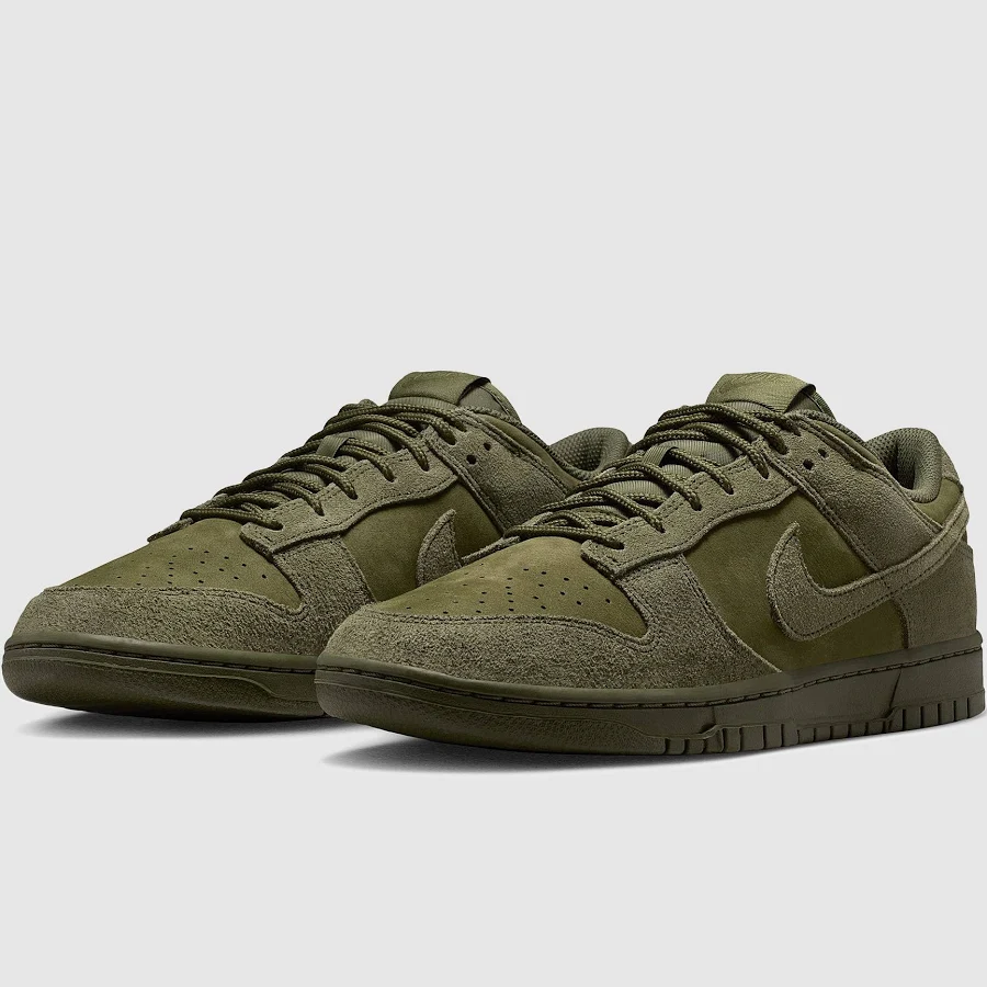 Nike Dunk Low Retro SE Canvas Sneakers