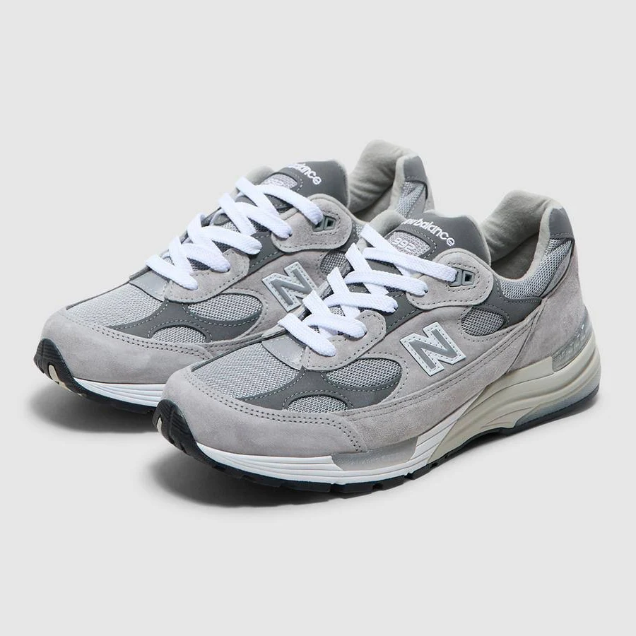 New Balance Mius 992 Sneaker (Grey/White - 5.5)
