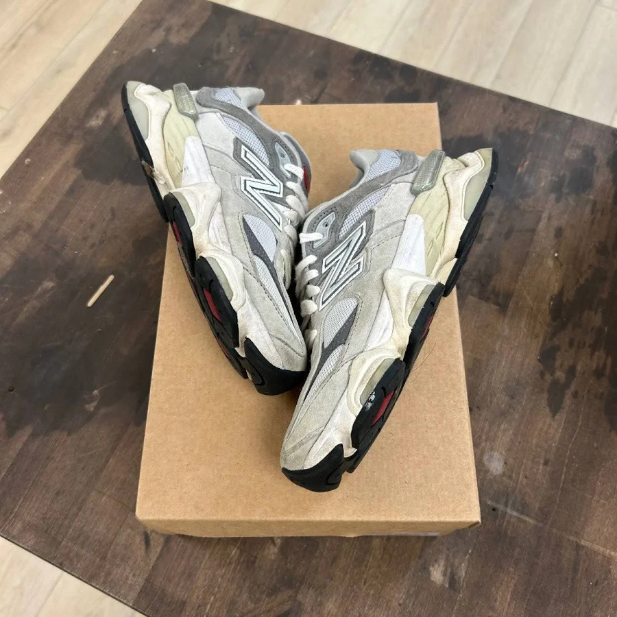 New Balance 9060 Rain Cloud Grey Size 4.5 (Pre-Owned)