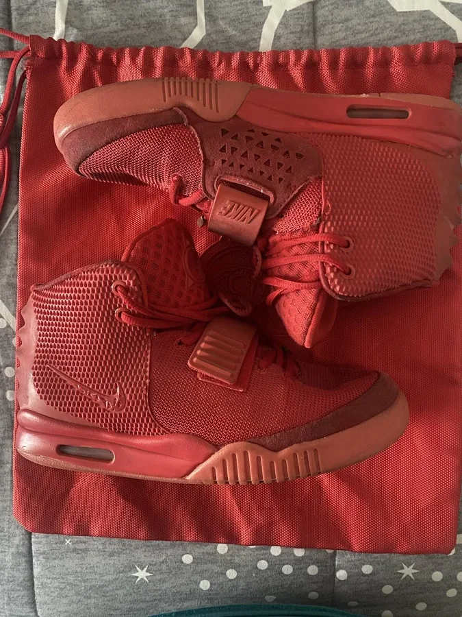 Nike Women's Air Yeezy 2 Sp Sneakers