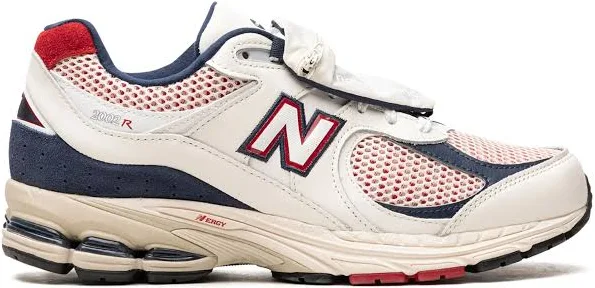 New Balance - 2002R "Sea Salt/Team Red" sneakers - unisex - Calf Leather - 10 - White