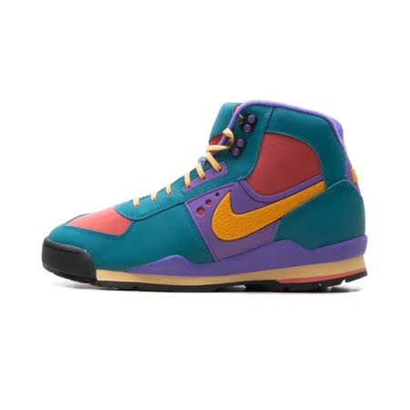 Nike Mens Baltoro Bright Spruce Kumquat Ih4450 300 Ih4450 300 from Stadium Goods, Men's, Size: 11, Green