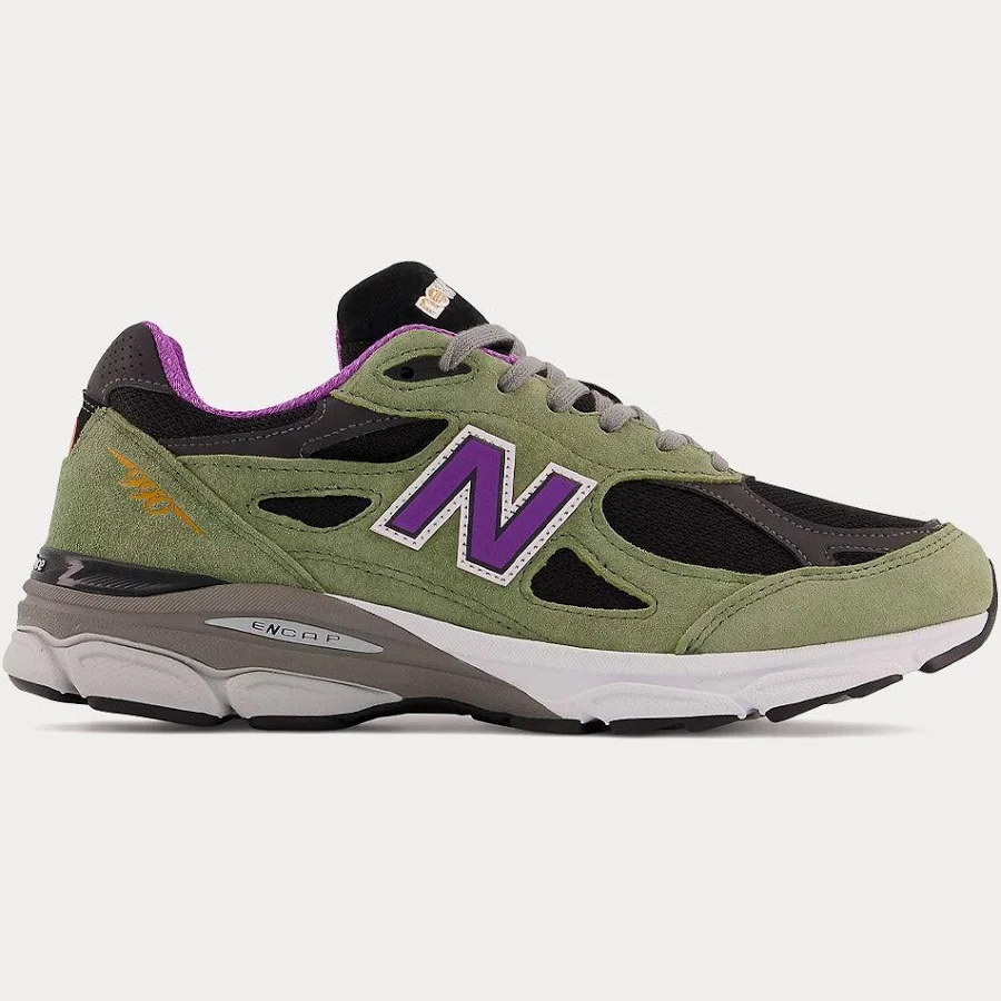 New Balance MADE in USA 990v3 Olive leaf with black Sneakers Khaki / New Balance - US / US