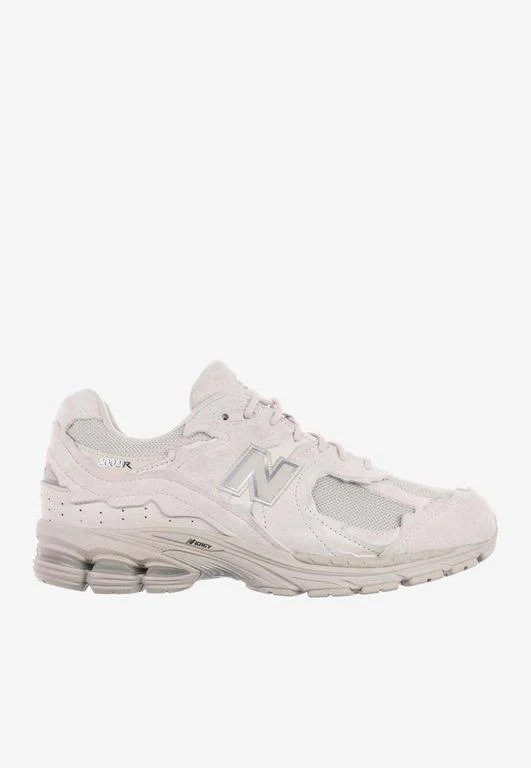 New Balance Women's 2002R Low-Top Sneakers - White - 11