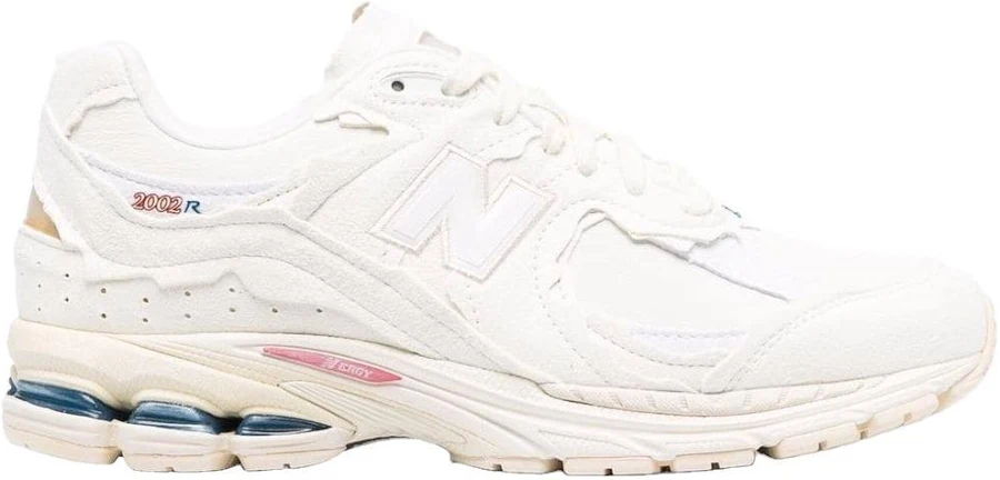 New Balance 2002r Protection Pack Men Sneakers - White