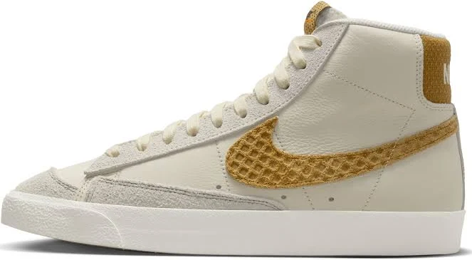 Nike Men's Blazer Mid '77 Vintage Waffle Basketball Sneakers