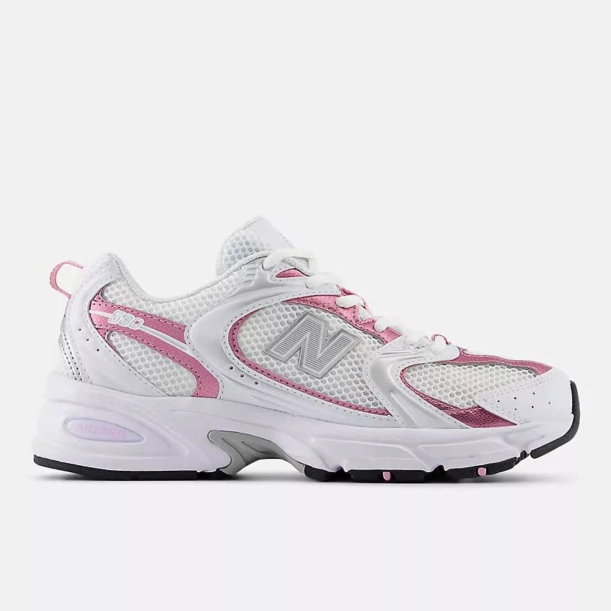 New Balance Women's 530 in White and Pink