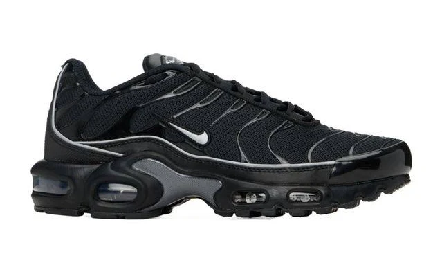 Nike Men's Air Max Plus Og Sneakers - Black - Low-top sneakers