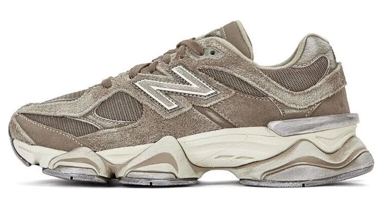 New Balance 9060 Women Sneakers - Mushroom/brown
