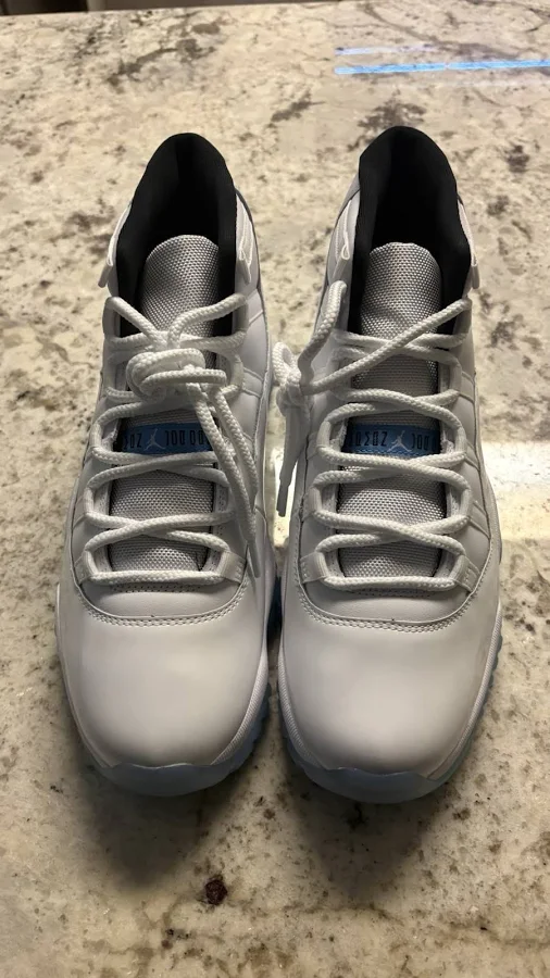Jordan Air Jordan 11 Low Retro Legend Blue White Blue Black Low Top