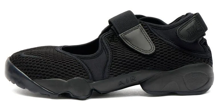 Nike Women's W Air Rift Mesh Sneaker - Black - Low-top sneakers - 6.5