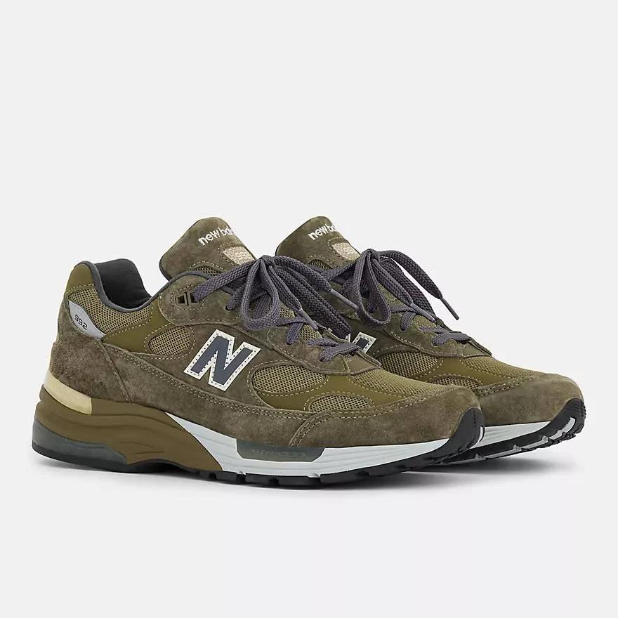 New Balance | Made In Usa 992 | Unisex | Size: M10 / W11.5 | Color: Dark Camo With Covert Green And Aluminum Grey
