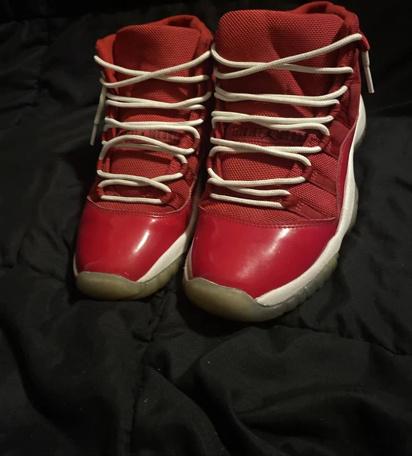 Jordan 11 Retros ‘win Like 96’ Size: 5.5 Used Different Laces No Box