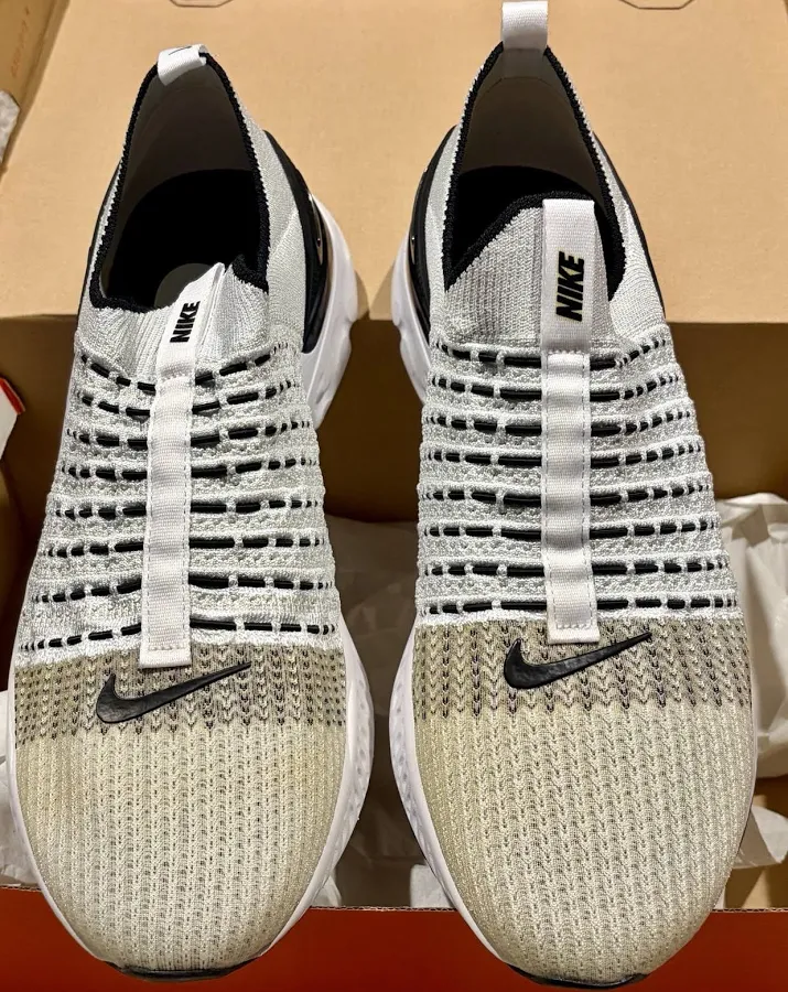 Men's Nike React Phantom Run Flyknit 2 True White/black/pure Platinum