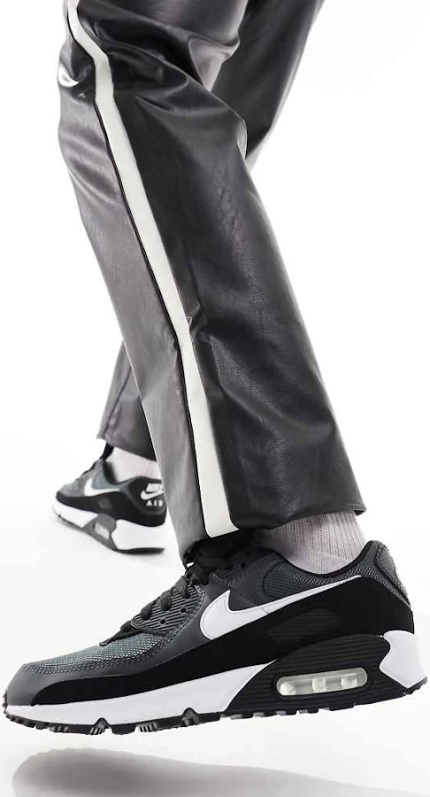 Nike Air Max 90 sneakers in white and black