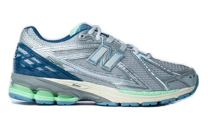 New Balance 1906 Lace-Up Sneakers - US8