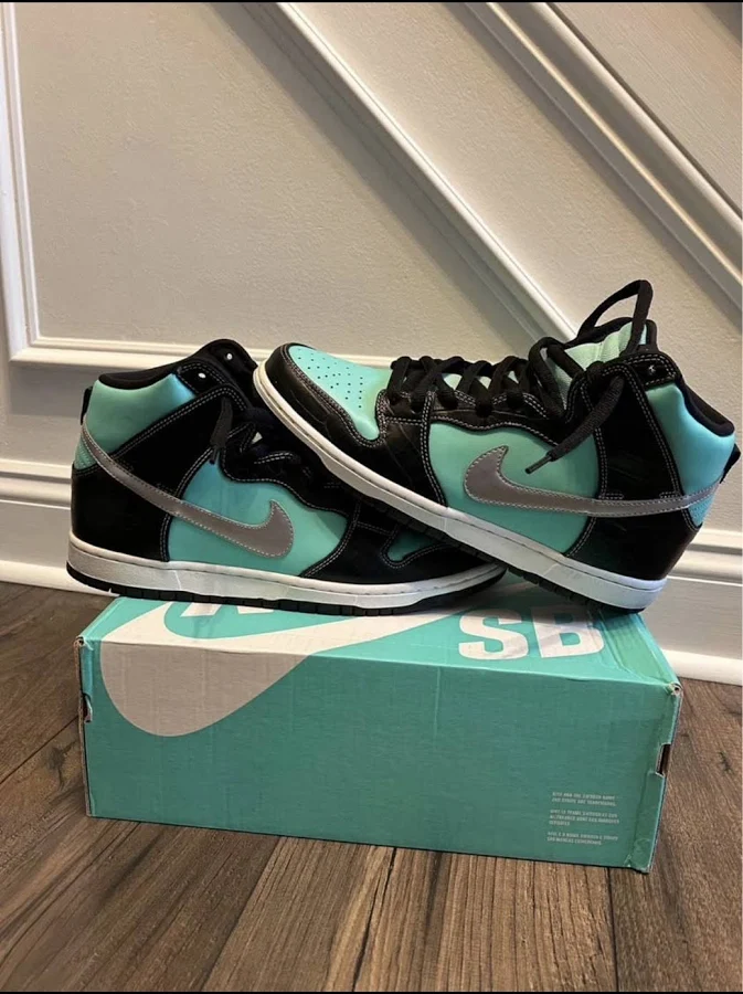 Nike Men's Dunk SB High Diamond Supply Co. "Tiffany