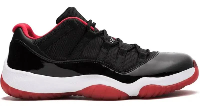 Air 11 Retro Low "bred" Sneakers In Black