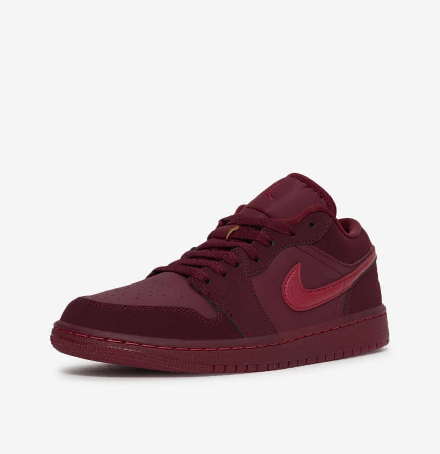 Air Jordan 1 Low SE