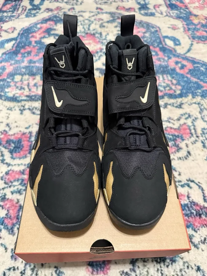 Nike Air Dt Max '96 Diamond Turf Vegas Gold Hm9236-001 Men’ssize 10.5