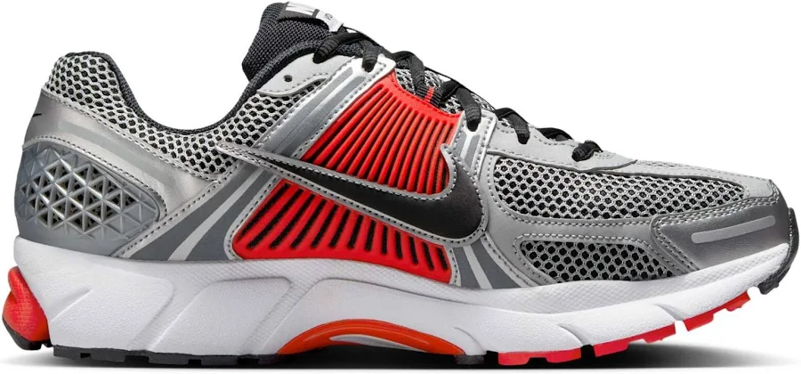 Nike Zoom Vomero 5 Metallic Silver/light Crimson/black Fj4151-005