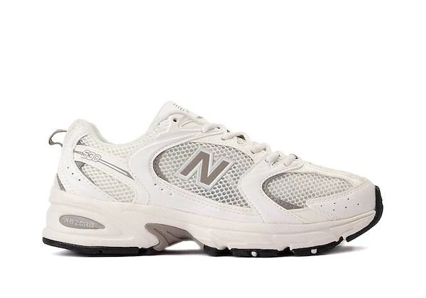 New Balance 530 Athletic Shoe - Sea Salt / Arid Stone